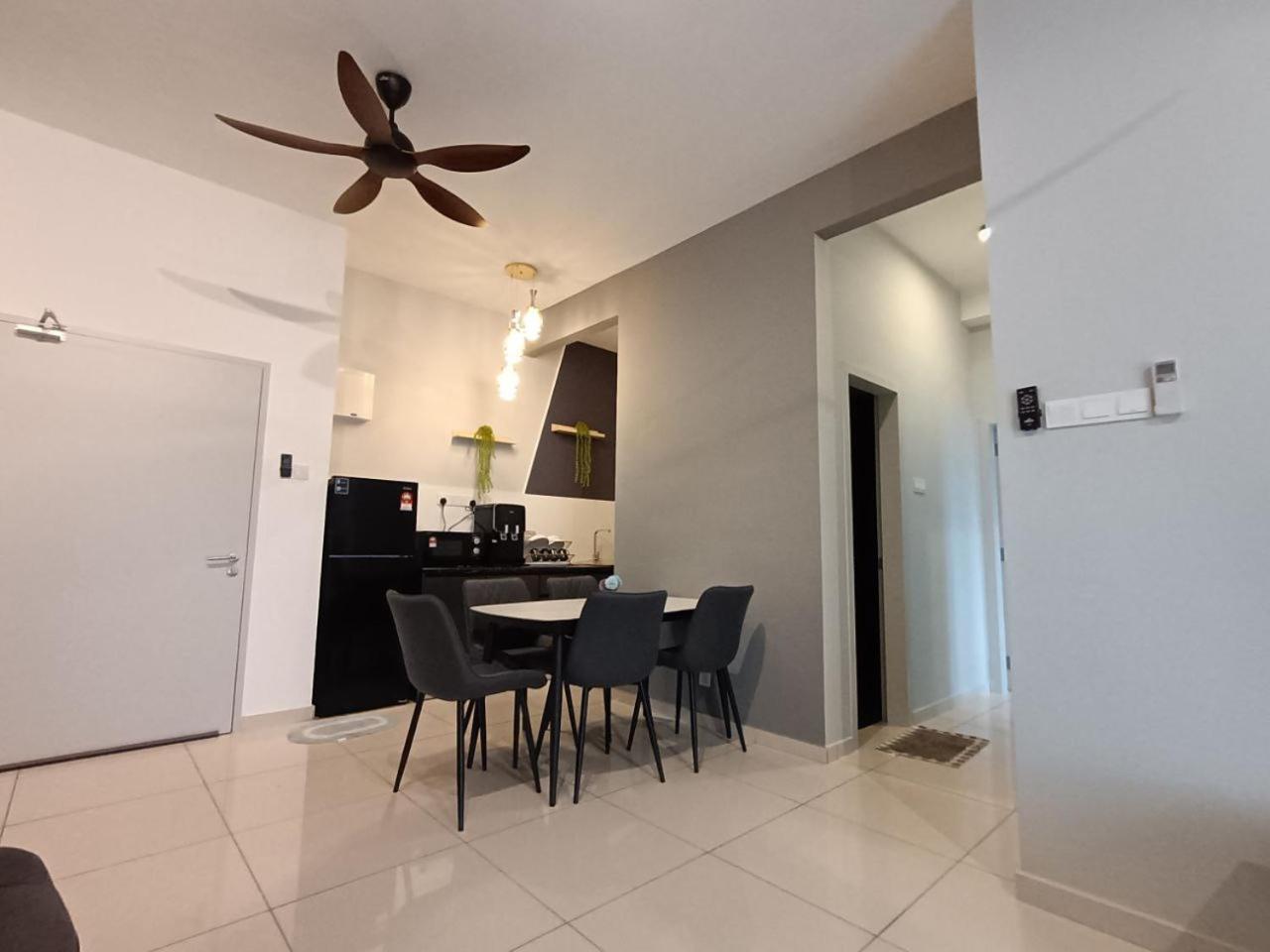 The Horizon 2br L11 By Grab A Apartment